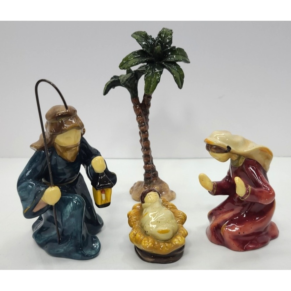 Kurt Adler glazed ceramic porcelain nativity 4 piece‎ set with palm tree No Box